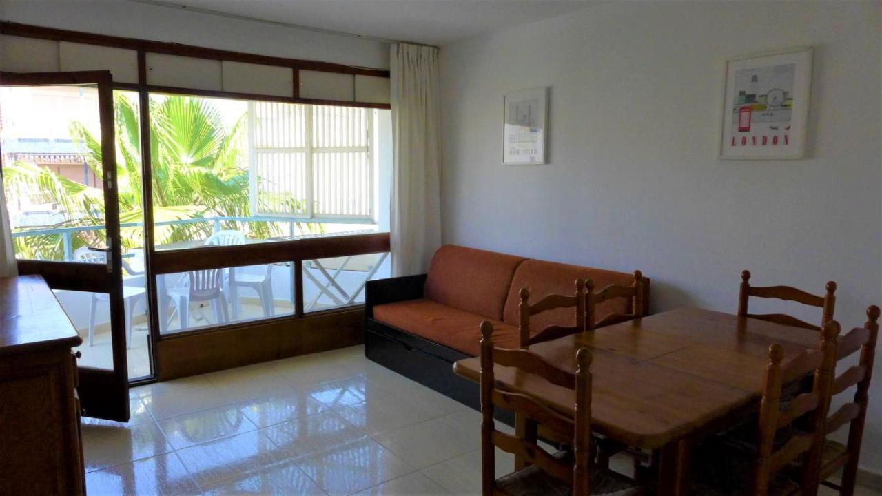 Apartamentos Colon Salou Luaran gambar