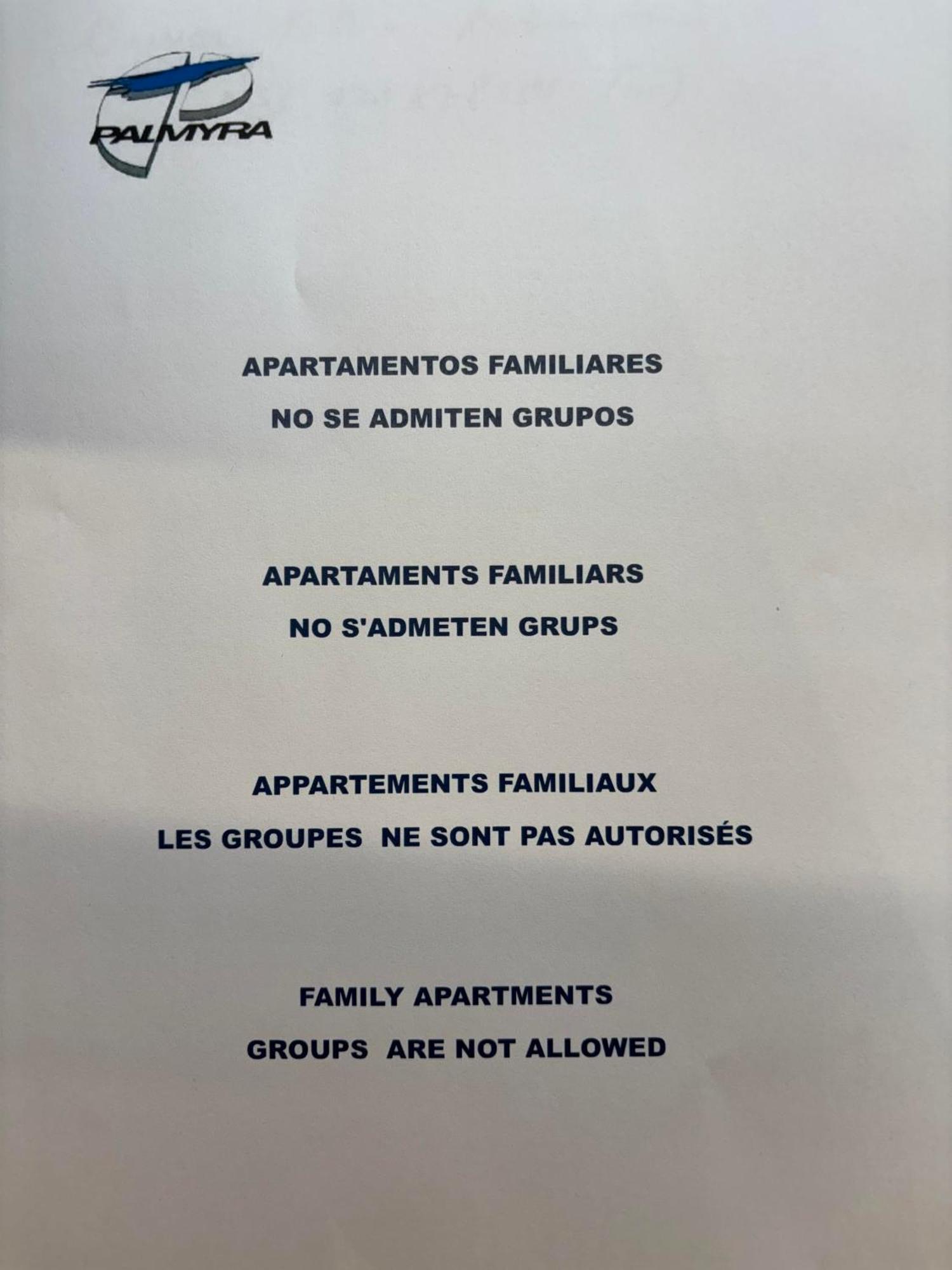 Apartamentos Colon Salou Luaran gambar
