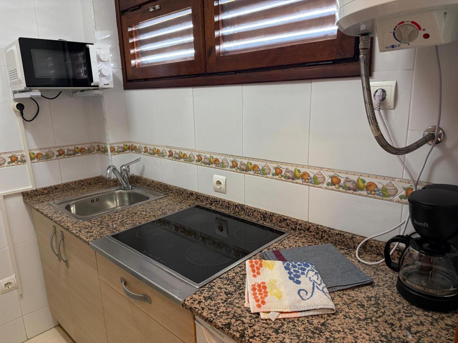 Apartamentos Colon Salou Luaran gambar